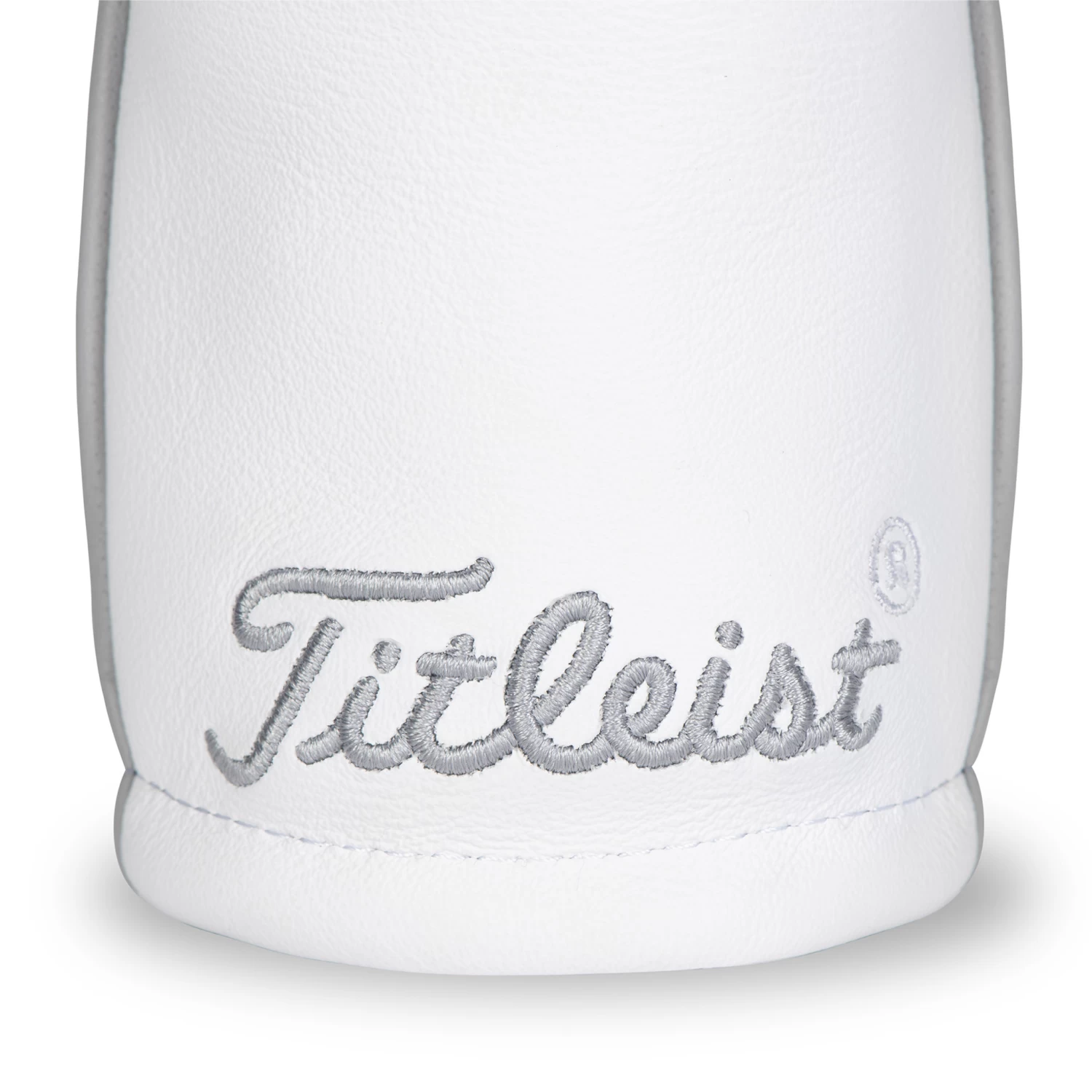 Titleist Frost Out Leather Hybrid Headcover 3 Titleist Frost Out Leather Hybrid Headcover - Image 3
